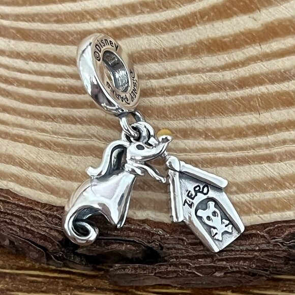 Pandora Disney Parks Pandora Zero Nightmare Before Christmas Dangle Charm - Picture 1 of 3